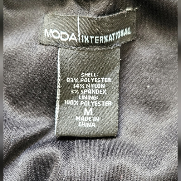 Little black backless dress! This is super sexy on and figure flattering. - Picture 3 of 3